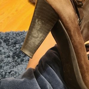 Fabulous pointed mid boot